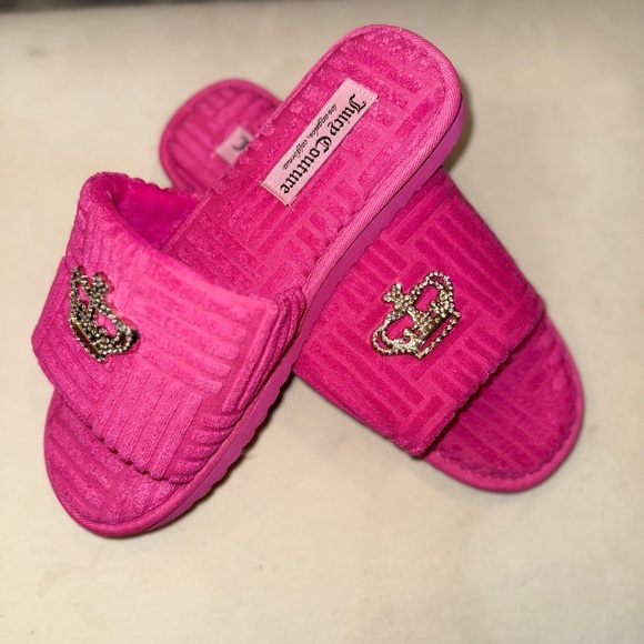 Juicy Couture Pink Slide Sandals with Crown Detail XL - Picture 1 of 4